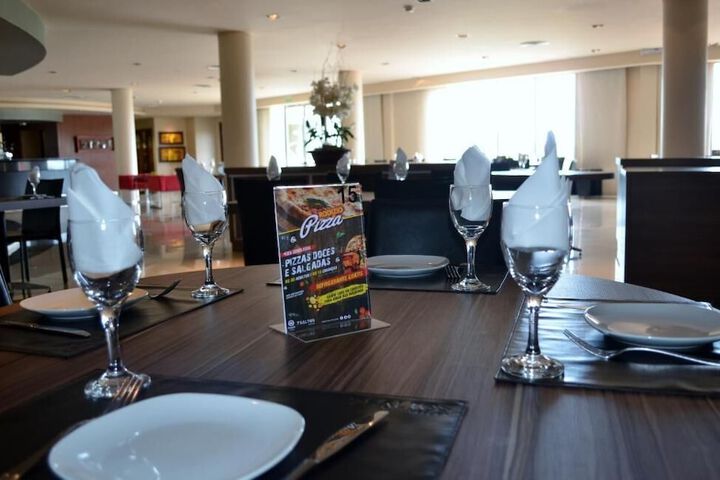 Dining 54 of 73