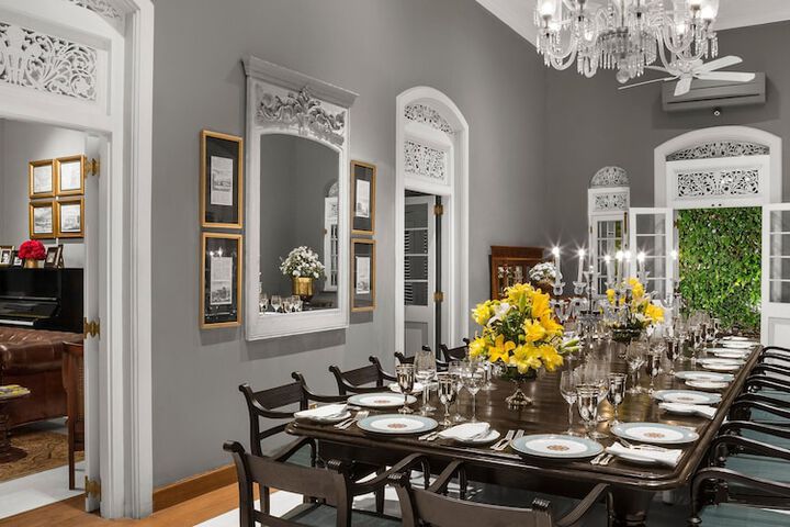 Dining 21 of 25
