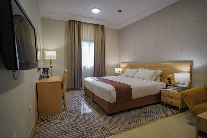 Room 15 of 44