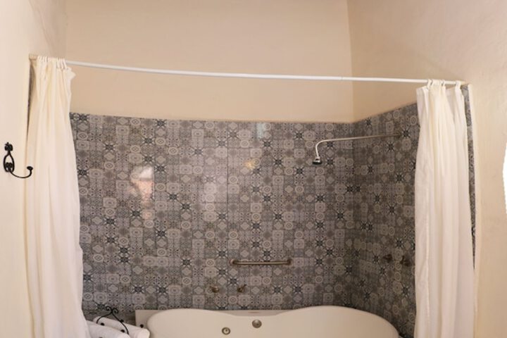 Room 61 of 123