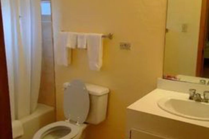 Room 2 of 13
