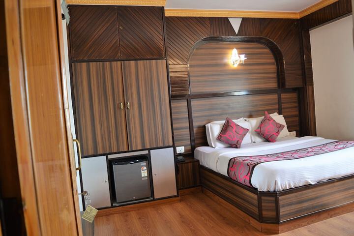 Room 20 of 42