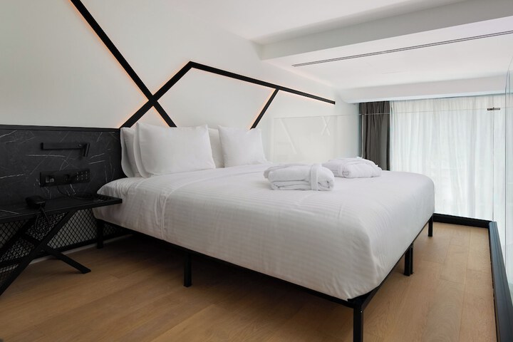 Room 20 of 51