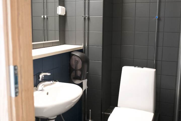 Clean Restrooms