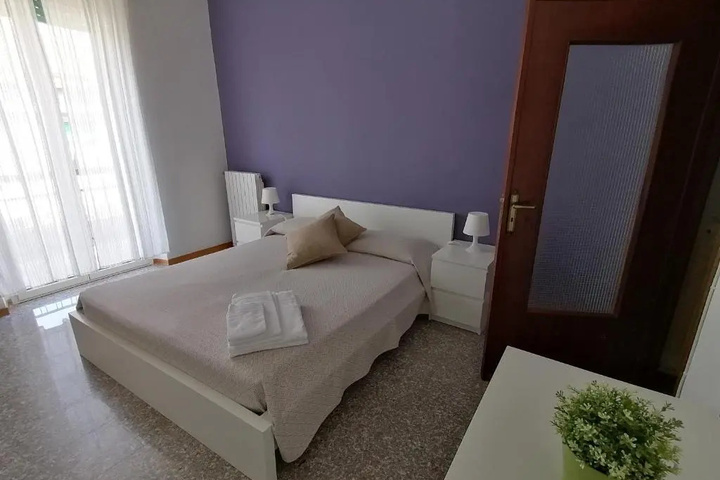 Room 2 of 12