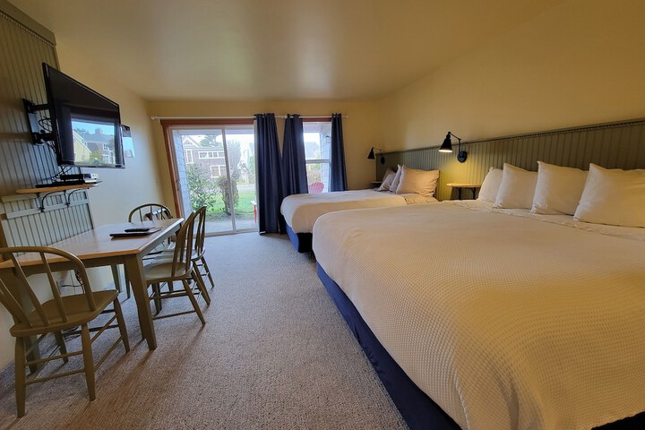 Room 8 of 29