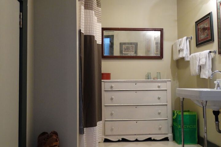 Room 54 of 70