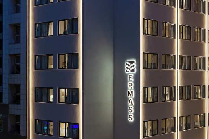 Hotel 86 of 89