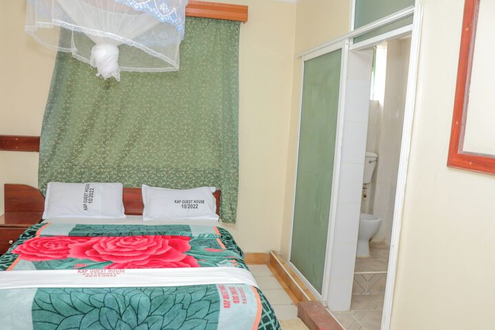 Room 3 of 18