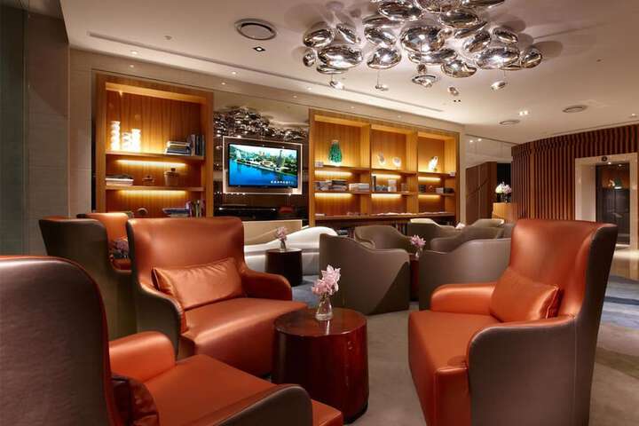 Lobby Photos