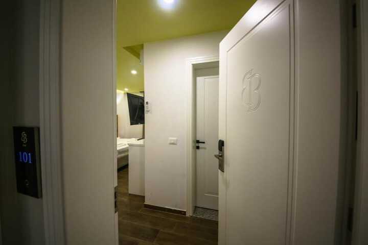 Room 36 of 70