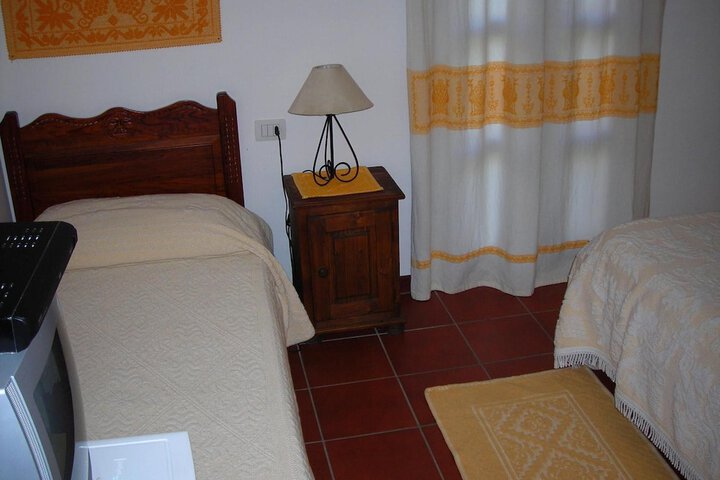 Room 10 of 46