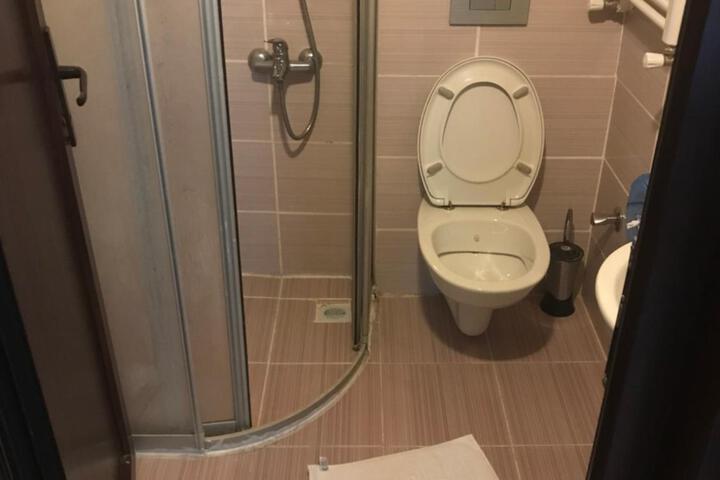 Room 65 of 65