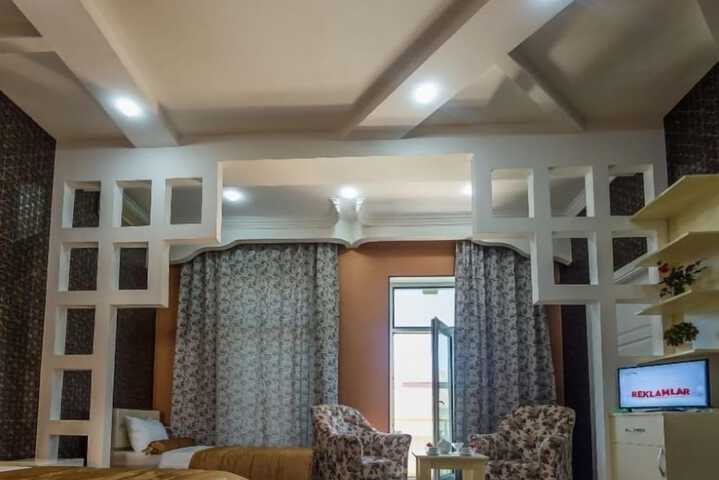 Room 8 of 55