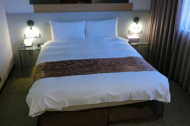 Room 21 of 46