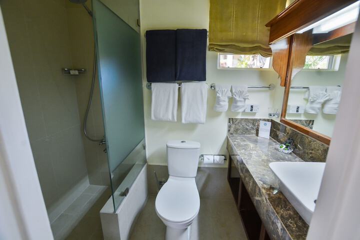 Bath Interior