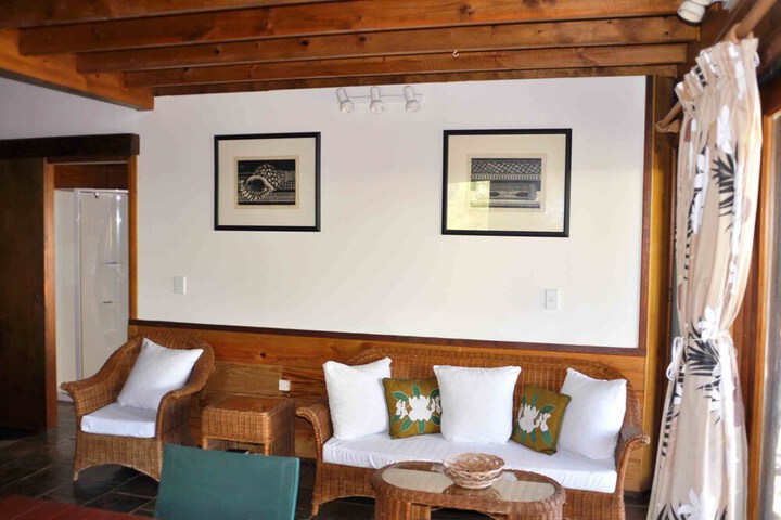 Room 5 of 27