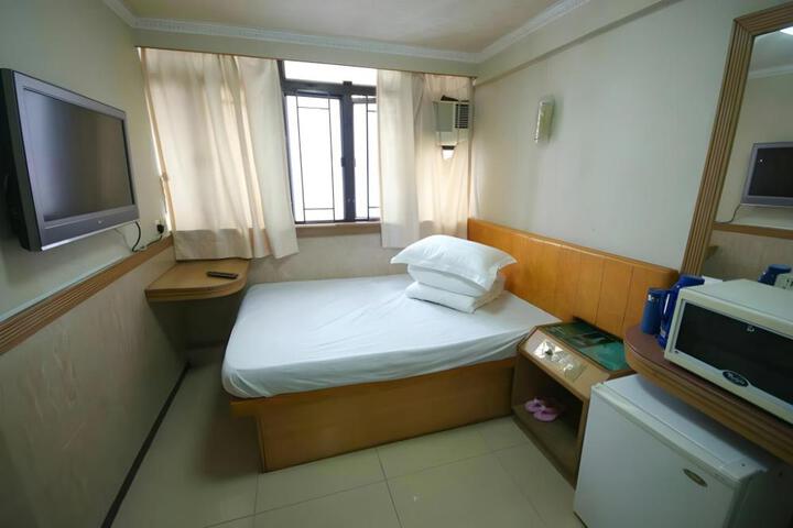 Astronauts Hotel