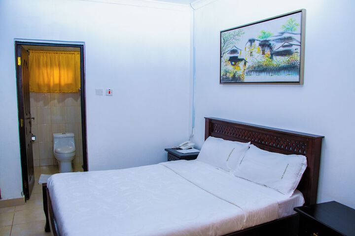 Room 18 of 55
