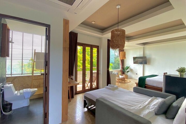 Room 15 of 54