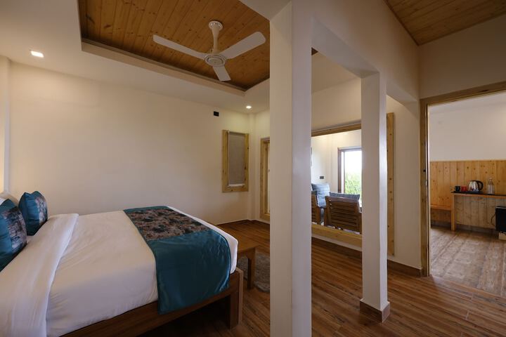 Room 10 of 57