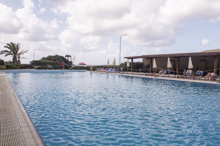 Pool 50 of 73