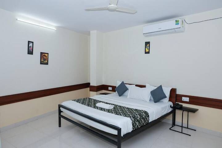 Room 16 of 37