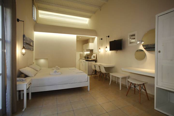 Room 9 of 49