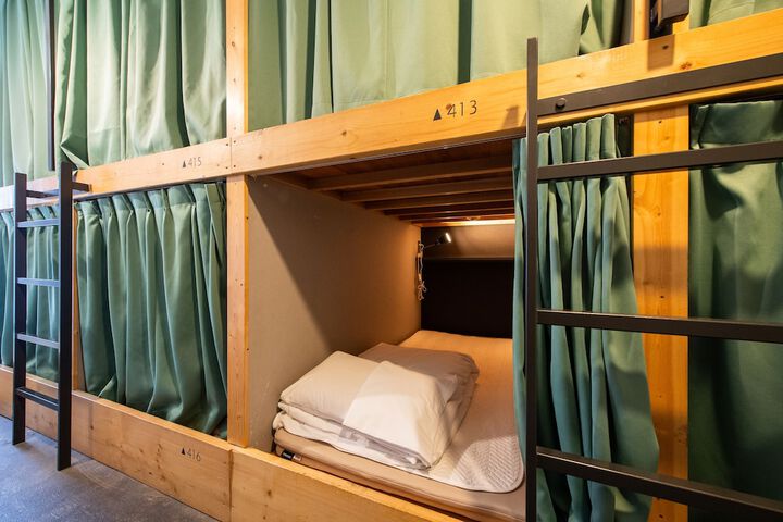 Room 26 of 136