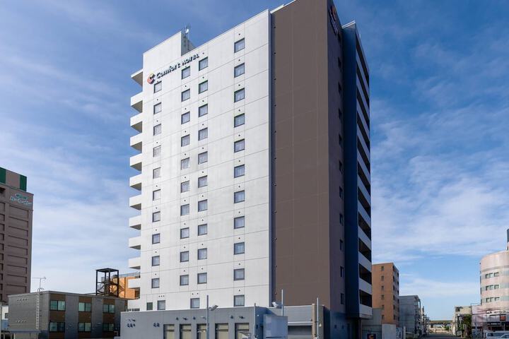 Exterior of Comfort Hotel Chitose