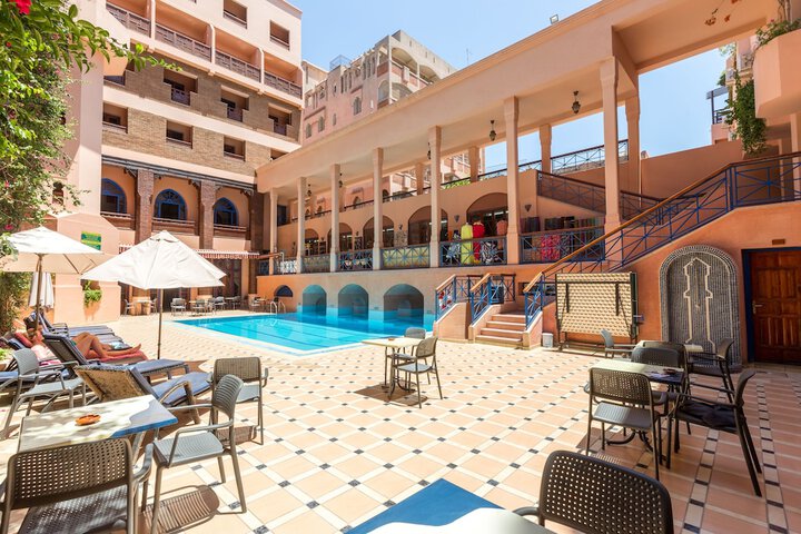 Hotel with Pool