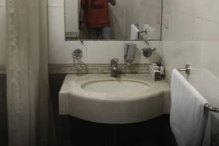 Room 18 of 20