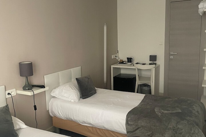 Room 56 of 82