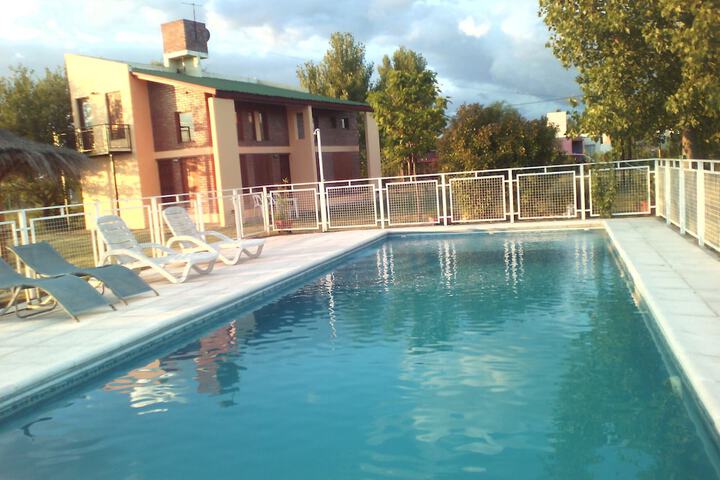 Pool 6 of 9