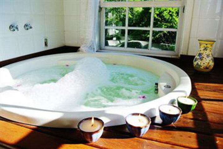 Hot Tub 113 of 143