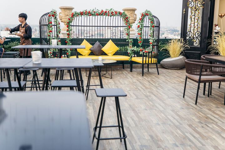 Terrace/Patio 71 of 74