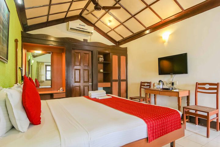 Room 4 of 30