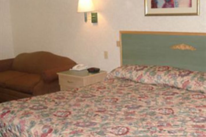 Room 2 of 6