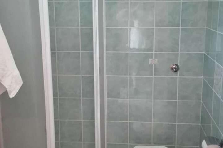Room 15 of 38