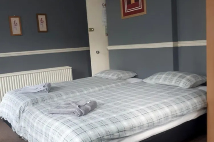 Room 16 of 23