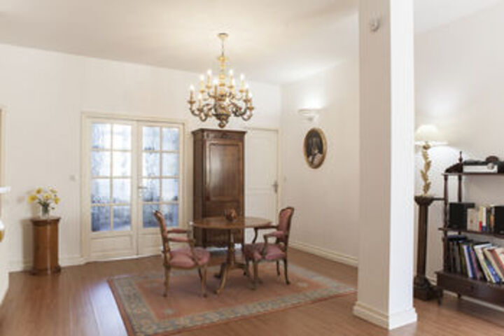 Room 14 of 26
