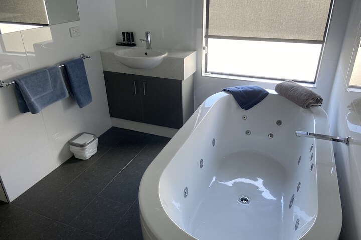 Room 125 of 174