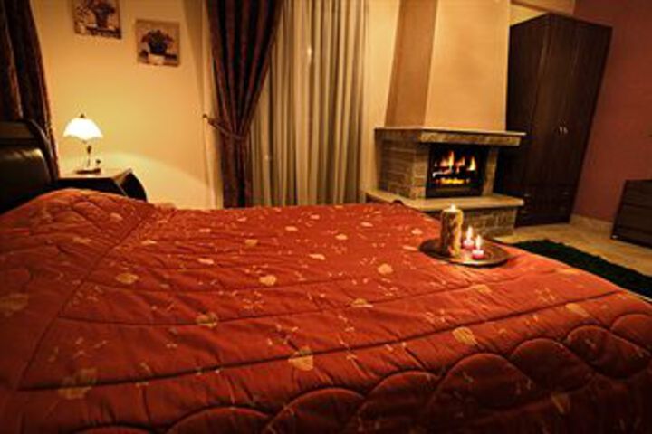 Room 47 of 94
