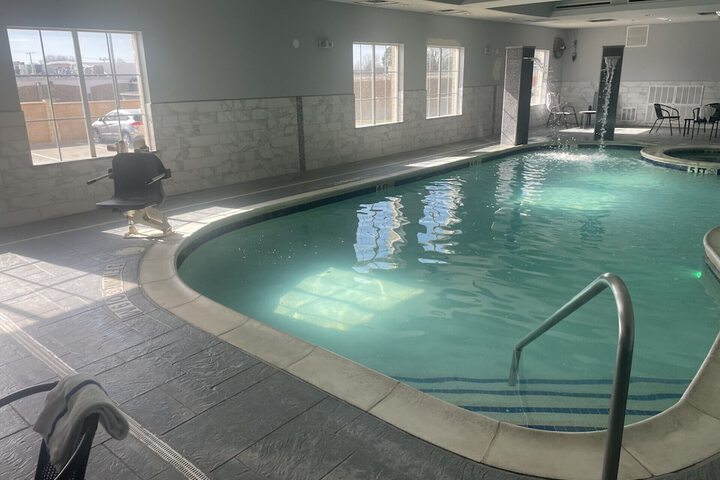 Hotel Pool