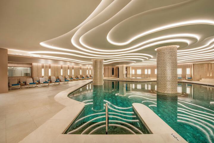 Pool 66 of 108