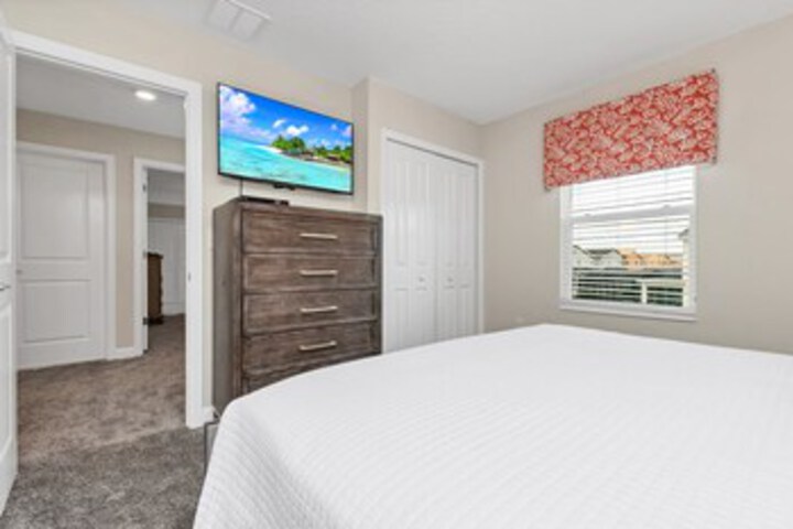Room 146 of 179