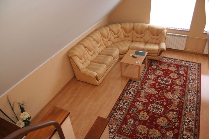 Room 11 of 62