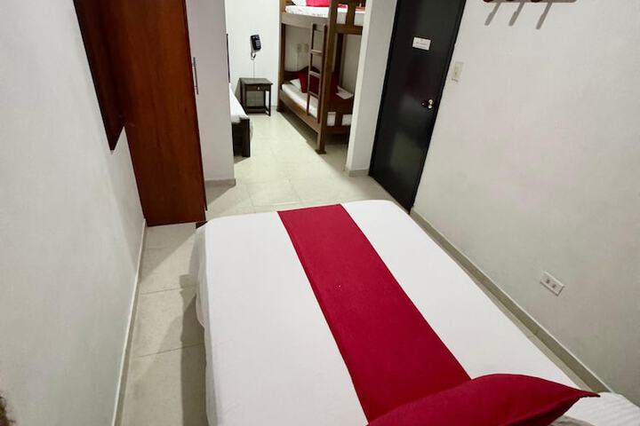 Room 8 of 49