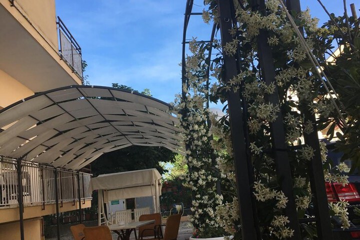 Terrace/Patio 14 of 45
