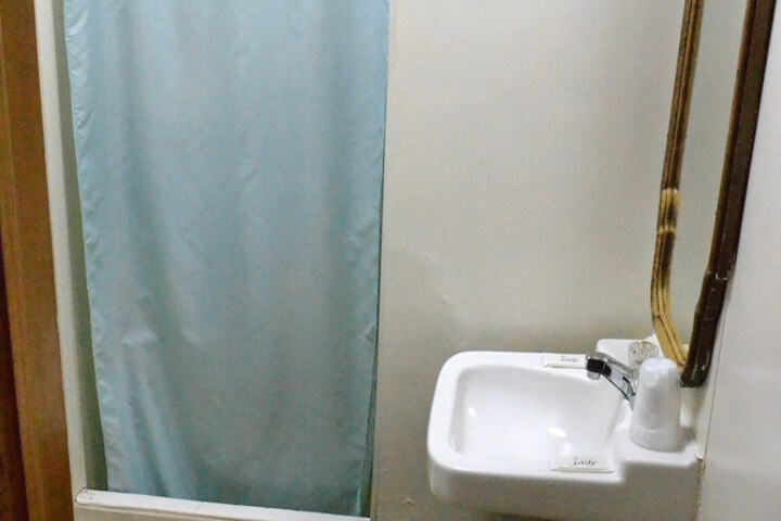 Room 55 of 81